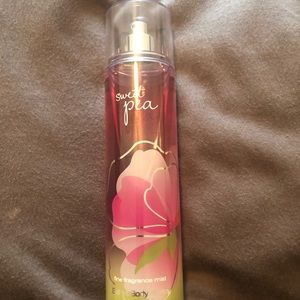 Bath & Body Works Sweet Pea Body Spray